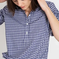 Tomboy Popover Shirt In Navy Gingham Poplin 14 Tomboy Popover Shirt In Navy Gingham Poplin -Modezzia Sales S12854 6