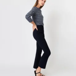 Faye Flare Cropped Pant In Ink Waffle Crepe 14 Faye Flare Cropped Pant In Ink Waffle Crepe -Modezzia Sales S60049 3