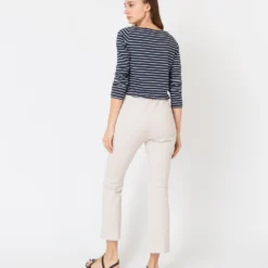 Faye Flare Cropped Pant In Khaki Stretch Twill -Modezzia Sales S60577 5