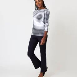 Long-Sleeved Boatneck Tee In White/Navy Stripe Compact Jersey 11 Long-Sleeved Boatneck Tee In White/Navy Stripe Compact Jersey -Modezzia Sales S64673 3