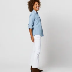 Western Shirt In Extra Lightwash Denim 13 Western Shirt In Extra Lightwash Denim -Modezzia Sales S67299 2 81ddb706 929f 42af 8a2c fd594f73ed66