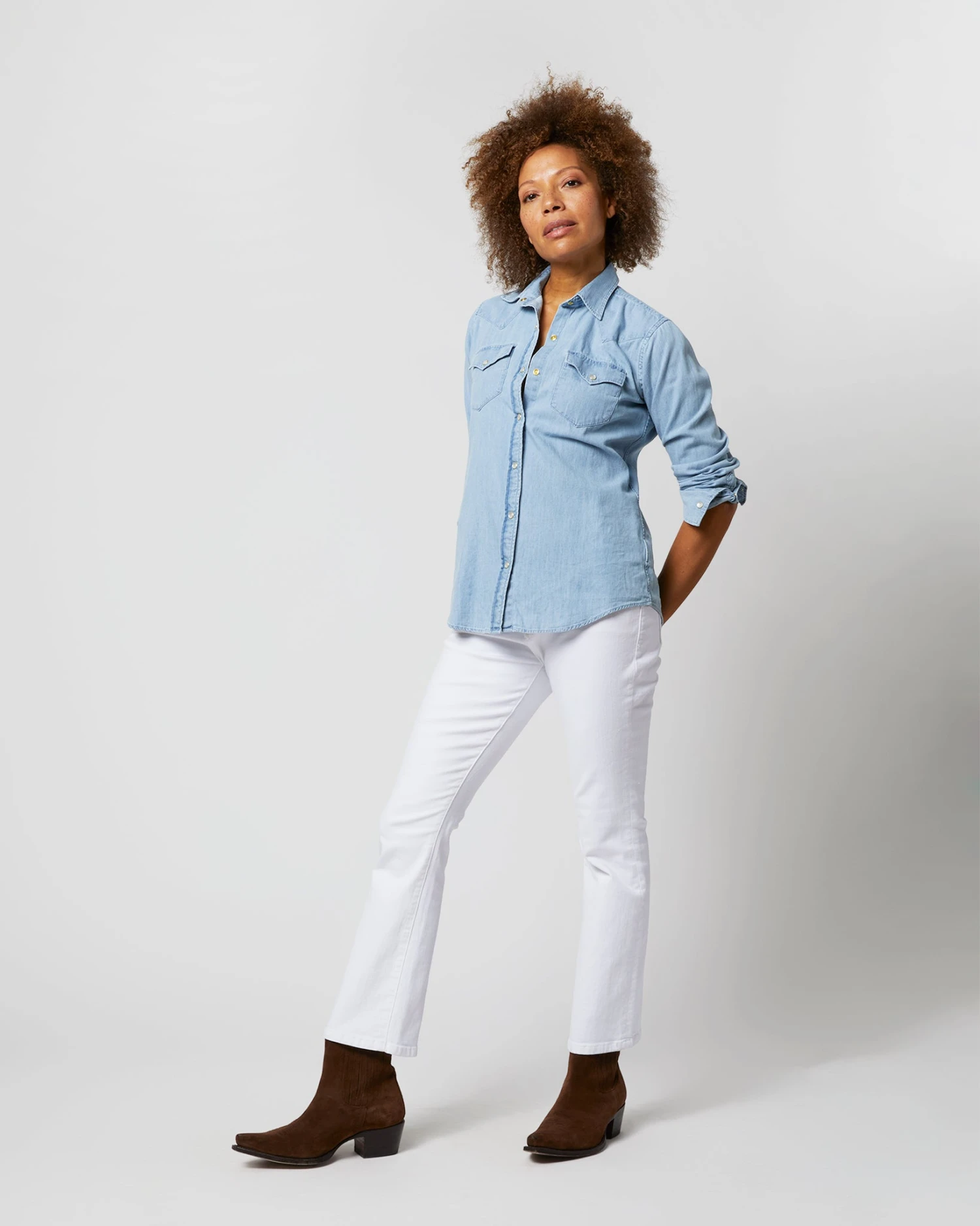 Western Shirt In Extra Lightwash Denim 9 Western Shirt In Extra Lightwash Denim - Image 7