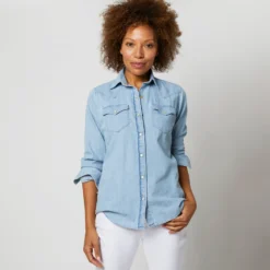 Western Shirt In Extra Lightwash Denim 17 Western Shirt In Extra Lightwash Denim -Modezzia Sales S67299 7 a72ac39c 06ce 46a8 9f28 b26f549c40b0