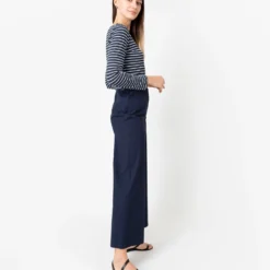 Fallon Pull-On Pant In Navy Garment-Dyed Stretch Poplin -Modezzia Sales S70275 4