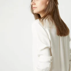 Nyala Blouse In Ivory Silk Crepe De Chine 18 Nyala Blouse In Ivory Silk Crepe De Chine -Modezzia Sales S70503 2308