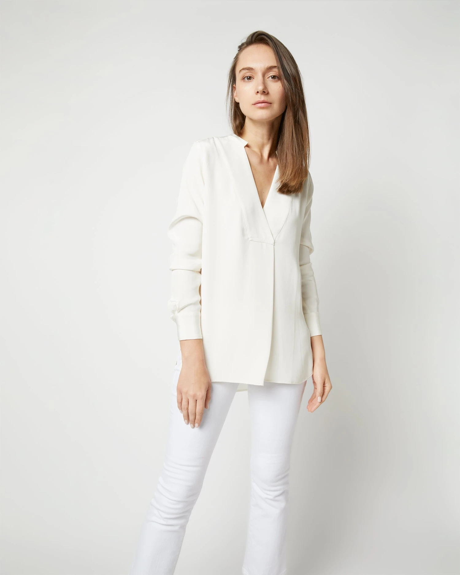 Nyala Blouse In Ivory Silk Crepe De Chine 5 Nyala Blouse In Ivory Silk Crepe De Chine - Image 3