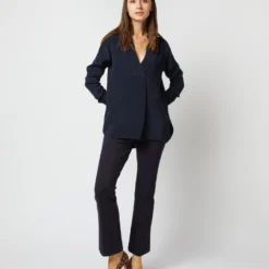 Nyala Blouse In Navy Silk Crepe De Chine 13 Nyala Blouse In Navy Silk Crepe De Chine -Modezzia Sales S70504 1373
