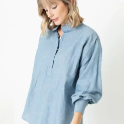 Anaya Popover Shirt In Extra Light Washed Cotolino Chambray -Modezzia Sales S70927 6