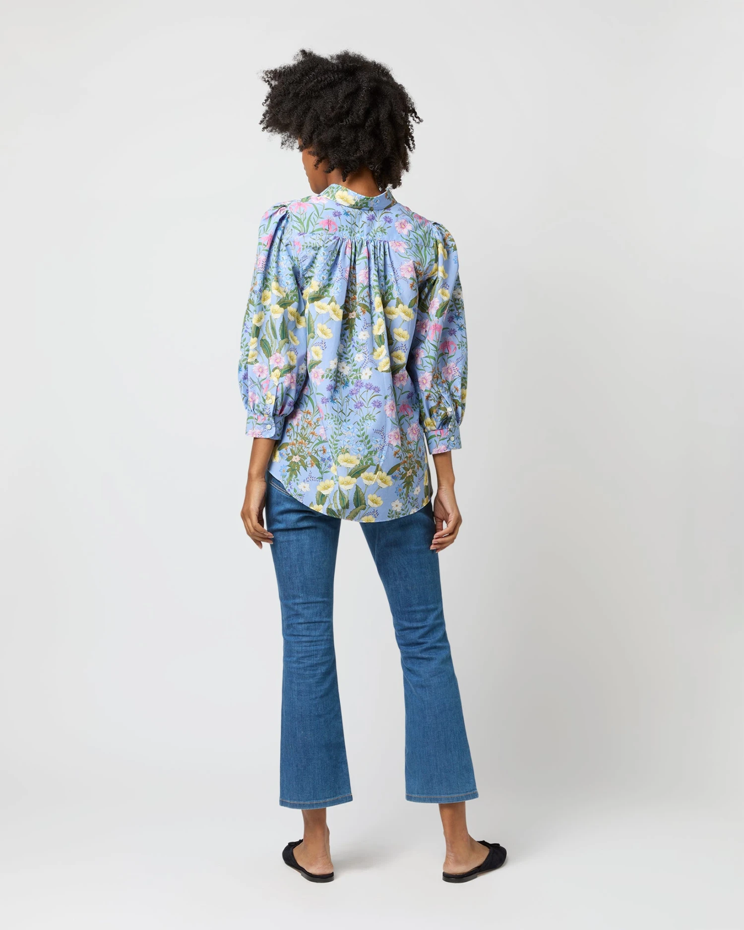 Geraldine Popover Shirt In Blue Multi Angela's Garden Habotai 9 Geraldine Popover Shirt In Blue Multi Angela's Garden Habotai - Image 7