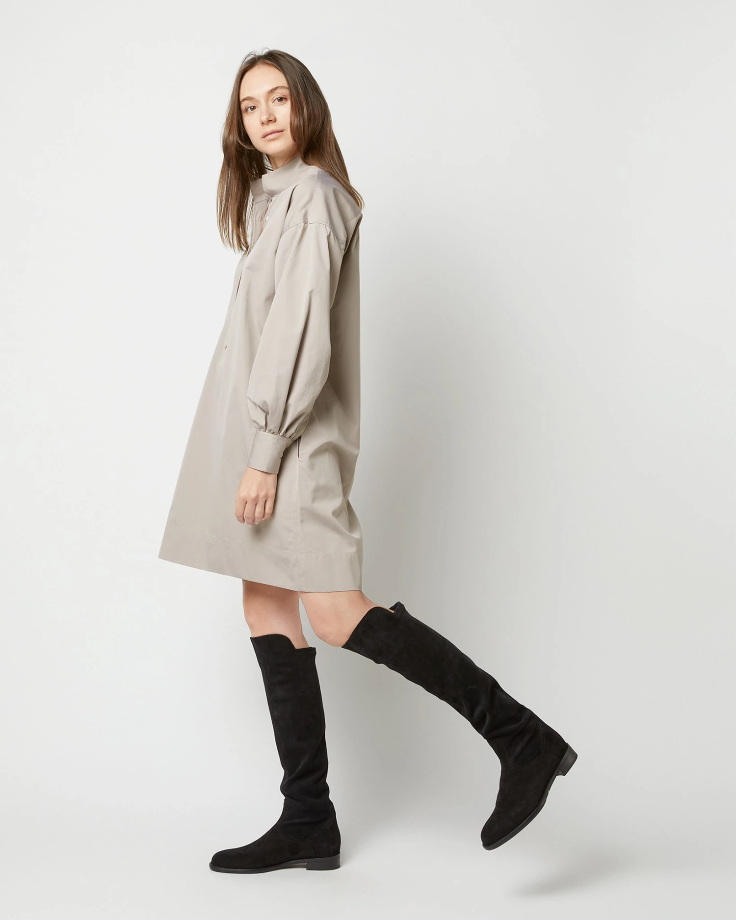 Anaya Popover Dress In Taupe Poplin 6 Anaya Popover Dress In Taupe Poplin - Image 4