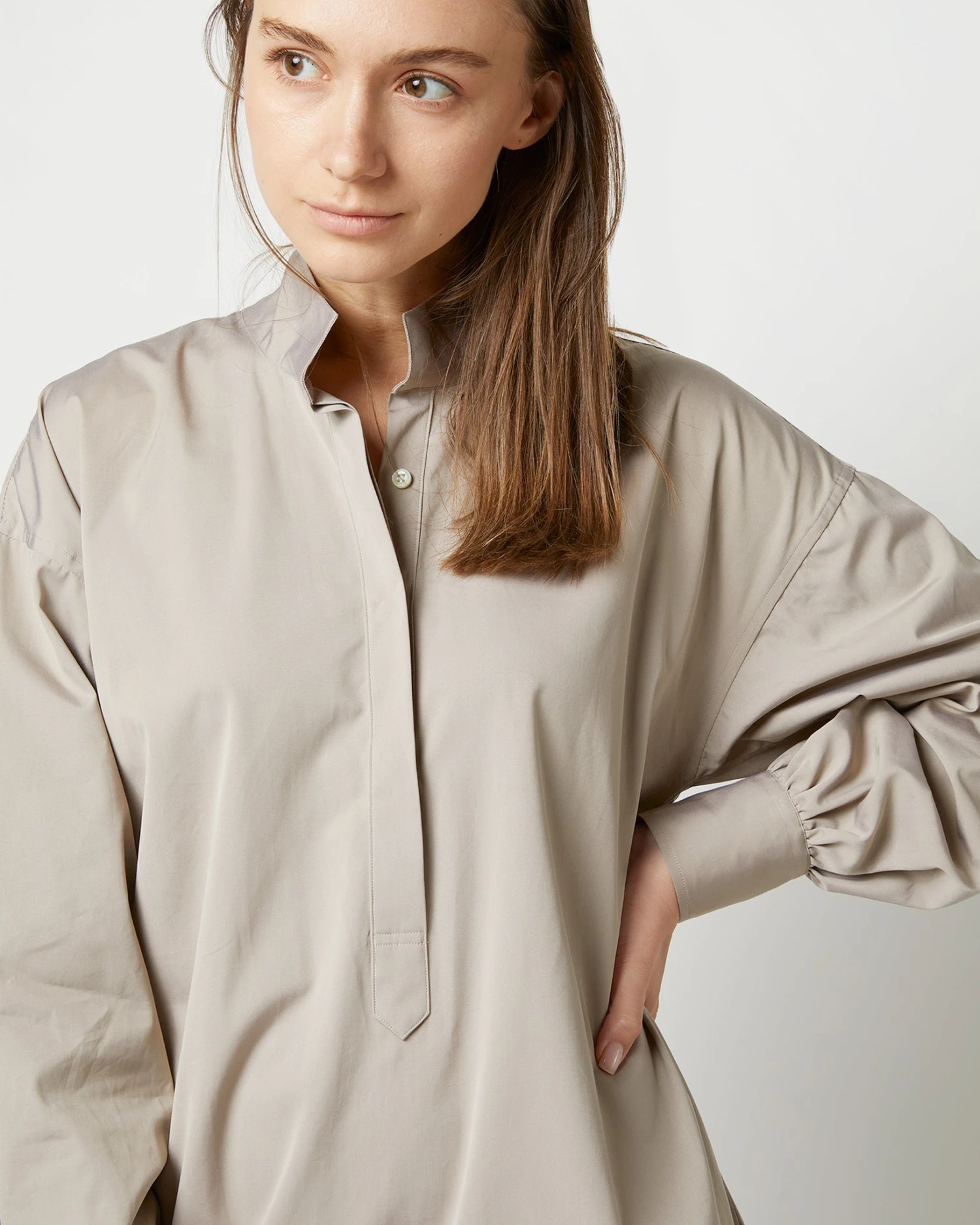 Anaya Popover Dress In Taupe Poplin 7 Anaya Popover Dress In Taupe Poplin - Image 5