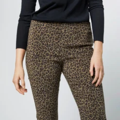Faye Flare Cropped Pant In Olive Leopard -Modezzia Sales S71393 1790