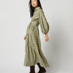 Isla Shirtdress In Ivory Multi Peacock Feathers Habotai -Modezzia Sales S71394 1942