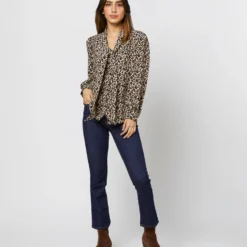 Helene Tie-Neck Blouse In Camel/Black Painterly Leopard Crepe De Chine 17 Helene Tie-Neck Blouse In Camel/Black Painterly Leopard Crepe De Chine -Modezzia Sales S71419 4646