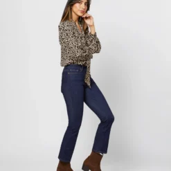 Helene Tie-Neck Blouse In Camel/Black Painterly Leopard Crepe De Chine 14 Helene Tie-Neck Blouse In Camel/Black Painterly Leopard Crepe De Chine -Modezzia Sales S71419 4727