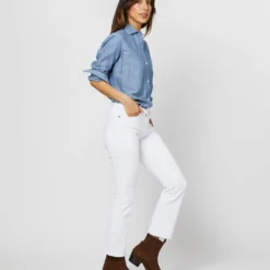 Understudy Shirt In Extra Light Washed Cotolino Chambray 15 Understudy Shirt In Extra Light Washed Cotolino Chambray -Modezzia Sales S71427 1903