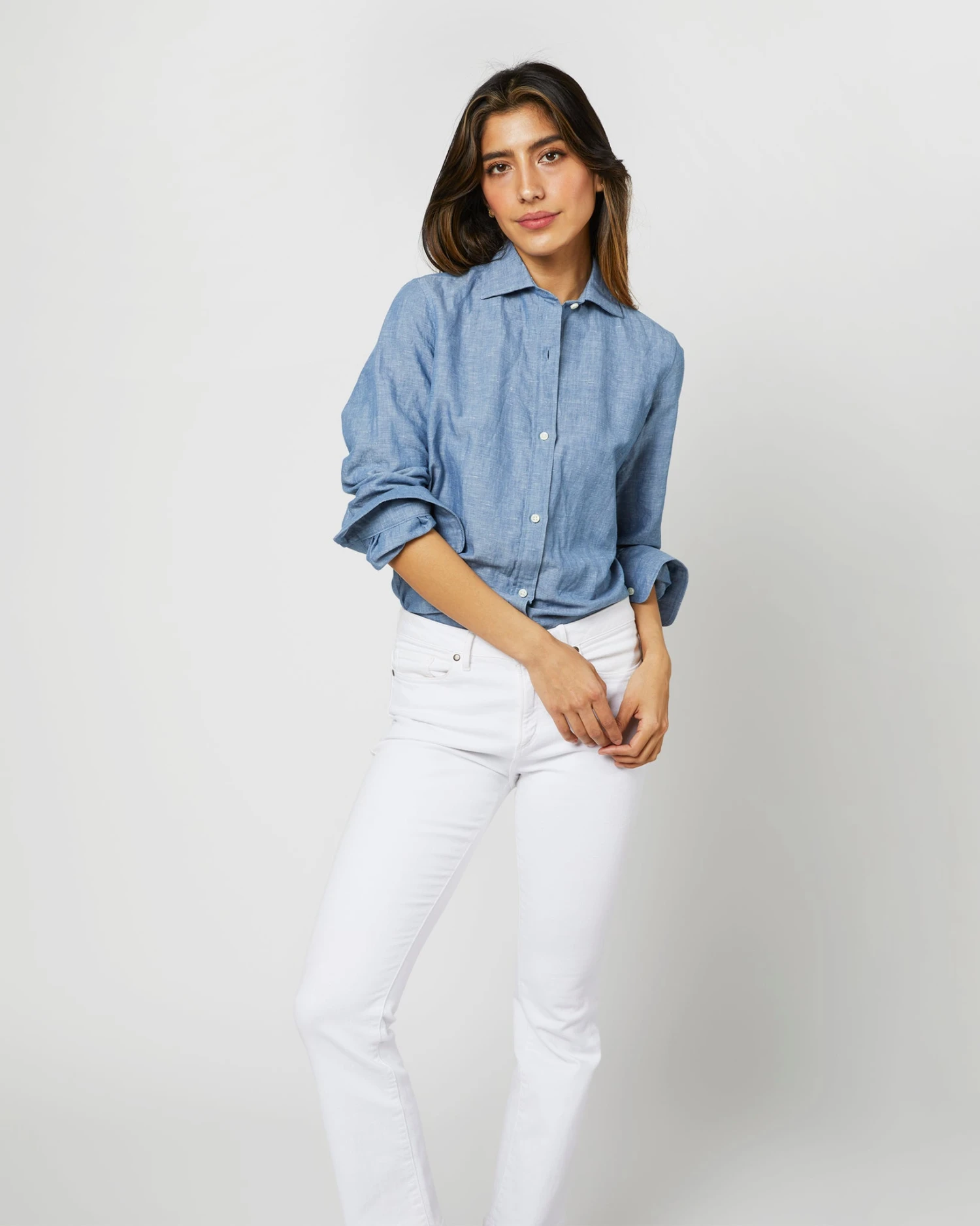 Understudy Shirt In Extra Light Washed Cotolino Chambray 4 Understudy Shirt In Extra Light Washed Cotolino Chambray - Image 2