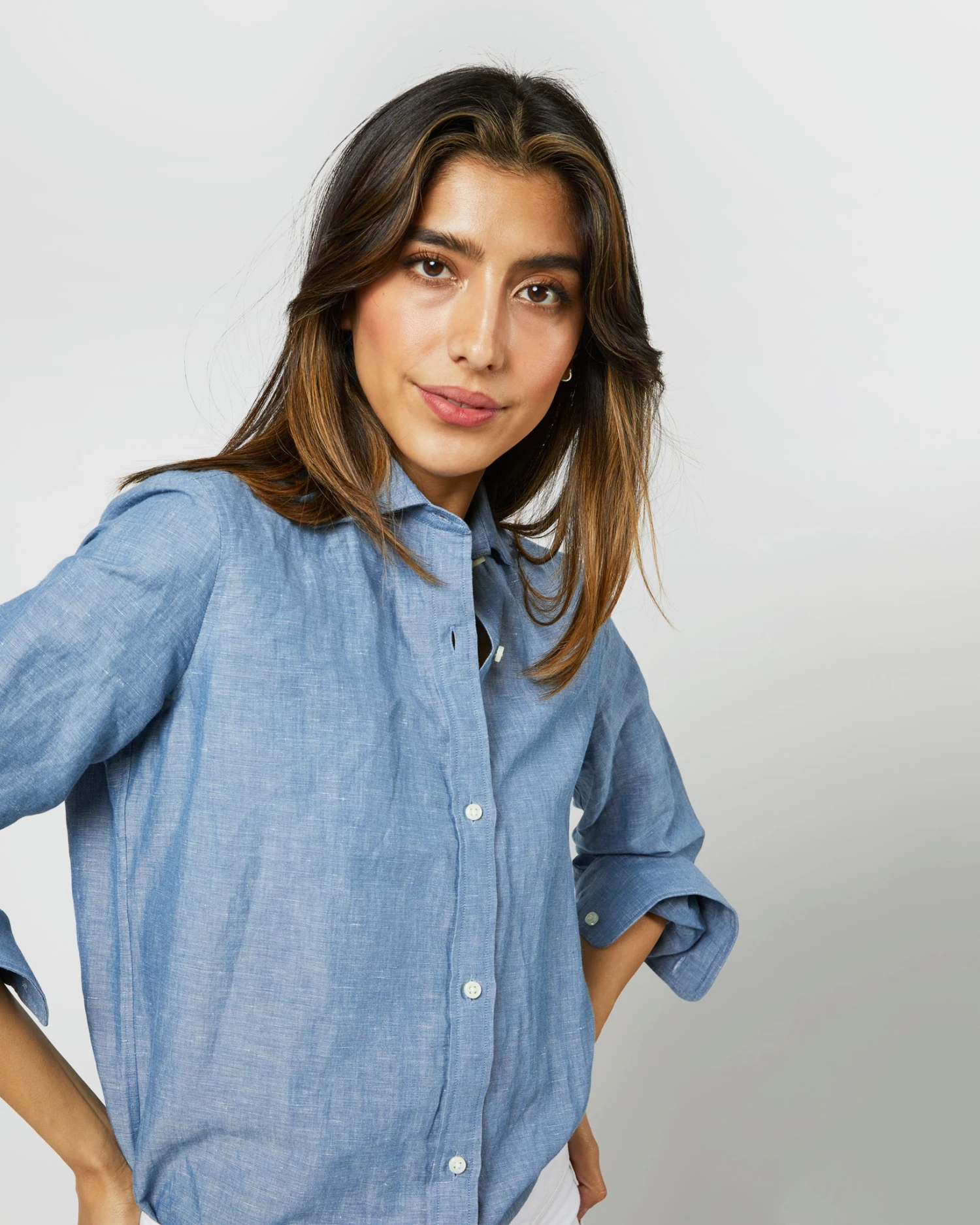 Understudy Shirt In Extra Light Washed Cotolino Chambray 10 Understudy Shirt In Extra Light Washed Cotolino Chambray - Image 8