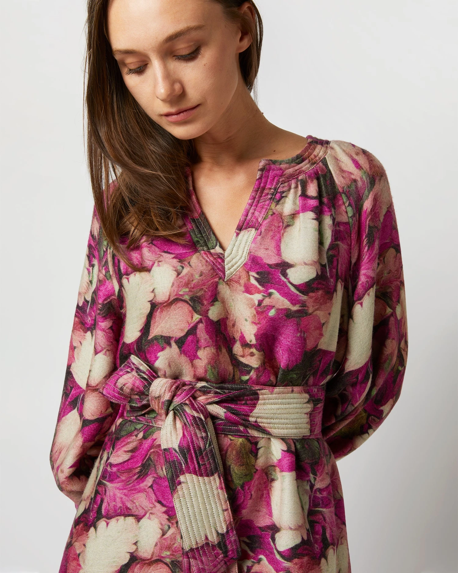 Trapunto Blouson-Sleeve Dress In Berry/Multi Winter Garden Venetian 4 Trapunto Blouson-Sleeve Dress In Berry/Multi Winter Garden Venetian - Image 2