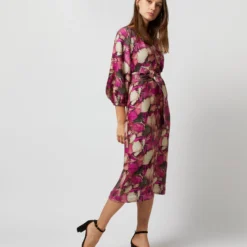 Trapunto Blouson-Sleeve Dress In Berry/Multi Winter Garden Venetian 13 Trapunto Blouson-Sleeve Dress In Berry/Multi Winter Garden Venetian -Modezzia Sales S71916 912