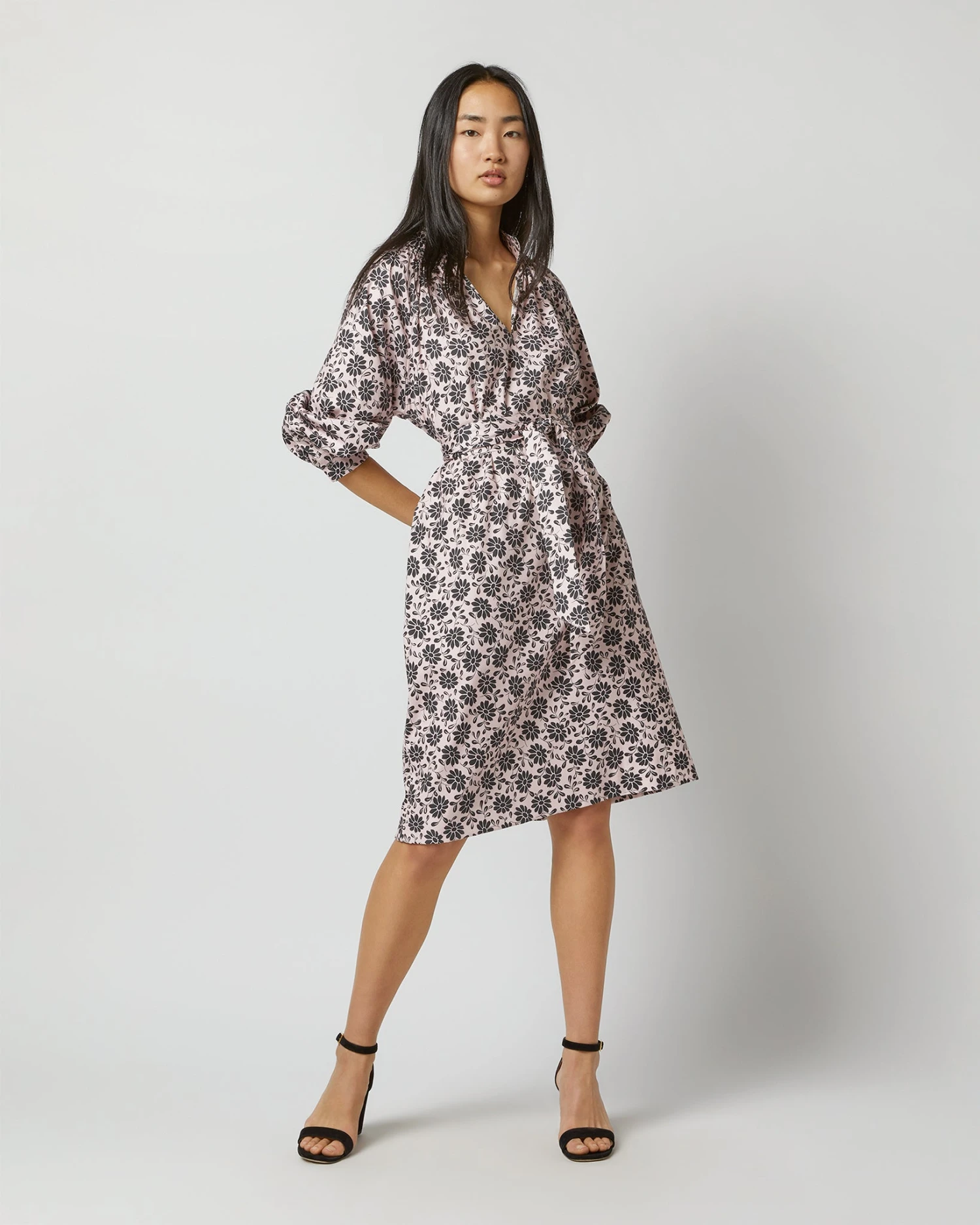 Liya Dress In Light Pink/Charcoal Daisy Stretch Sateen 4 Liya Dress In Light Pink/Charcoal Daisy Stretch Sateen - Image 2