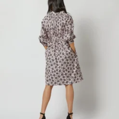 Liya Dress In Light Pink/Charcoal Daisy Stretch Sateen 19 Liya Dress In Light Pink/Charcoal Daisy Stretch Sateen -Modezzia Sales S72093 4600