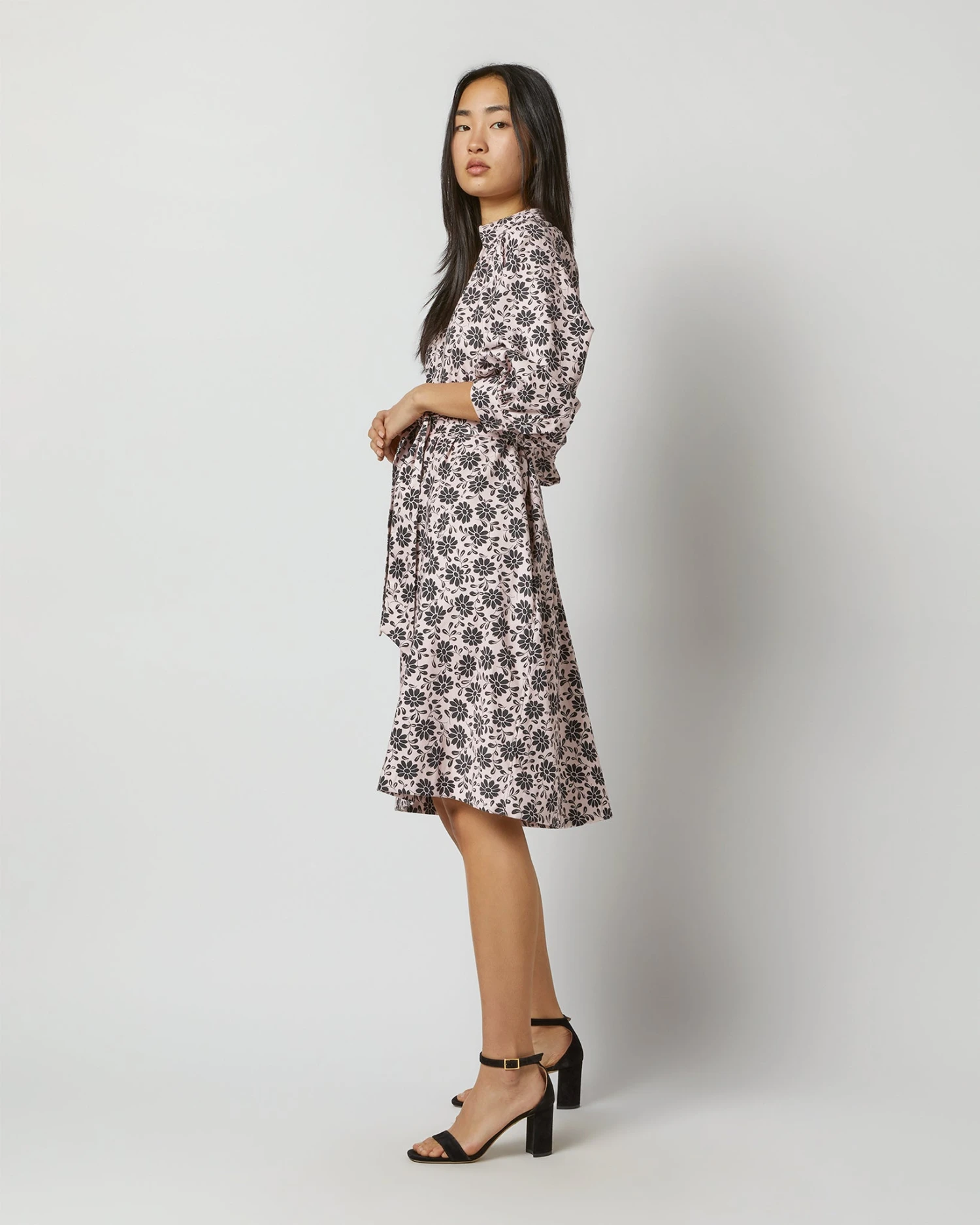 Liya Dress In Light Pink/Charcoal Daisy Stretch Sateen 10 Liya Dress In Light Pink/Charcoal Daisy Stretch Sateen - Image 8