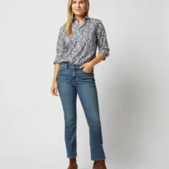 Tomboy Popover Shirt In Navy Edenham Shadow Liberty Fabric 13 Tomboy Popover Shirt In Navy Edenham Shadow Liberty Fabric -Modezzia Sales S72253 1468
