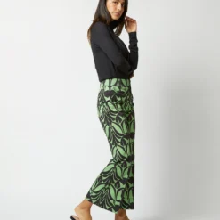 Hendrix Pant In Green Papyrus Heavy Stretch Cotton -Modezzia Sales S72348 839