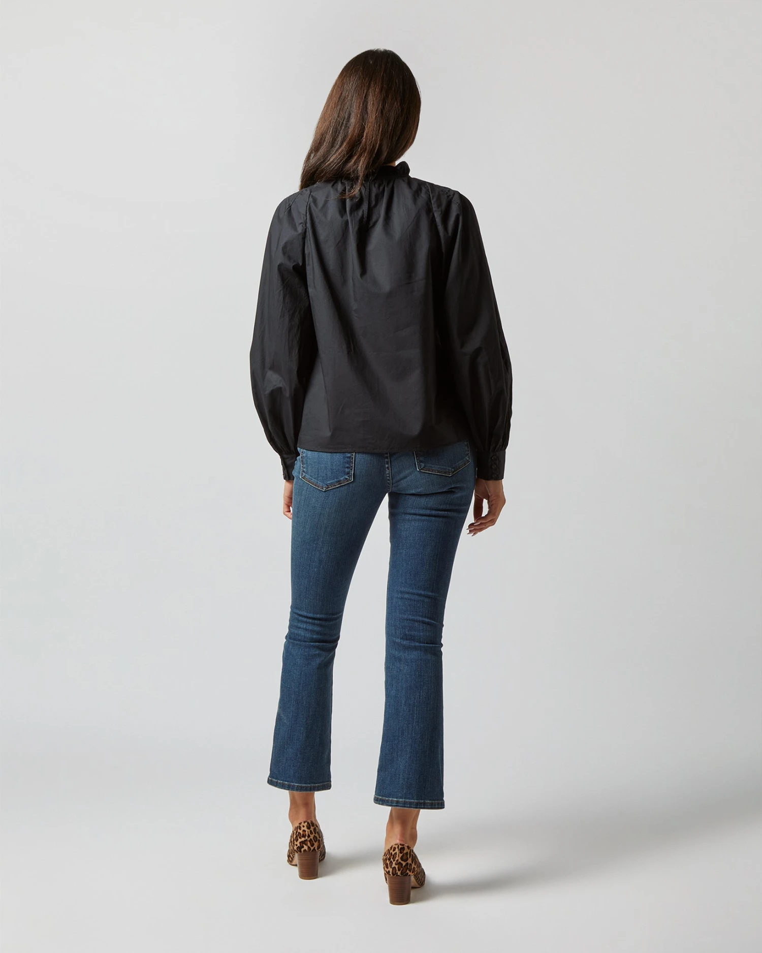 ULLA JOHNSON Marlie Blouse In Noir 6 ULLA JOHNSON Marlie Blouse In Noir - Image 4