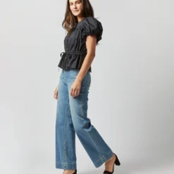 ULLA JOHNSON Mila Top In Noir 13 ULLA JOHNSON Mila Top In Noir -Modezzia Sales S72360 3368